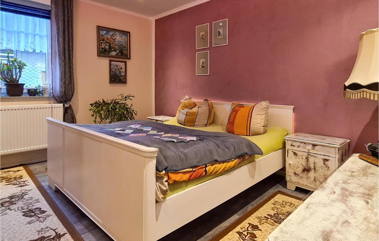 2 Bedroom Cozy Apartment In זול מראה חיצוני תמונה