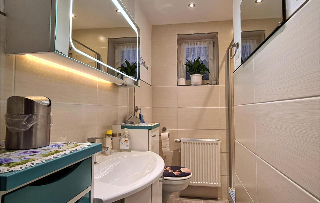2 Bedroom Cozy Apartment In זול מראה חיצוני תמונה
